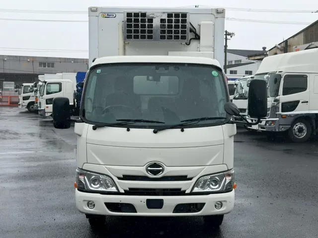 日野 デュトロ 2RG-XZC605M(2WD)の写真2