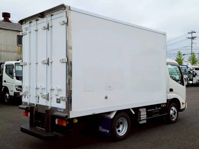 日野 デュトロ 2RG-XZC605M(2WD)の写真4
