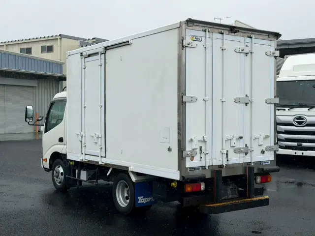日野 デュトロ 2RG-XZC605M(2WD)の写真6