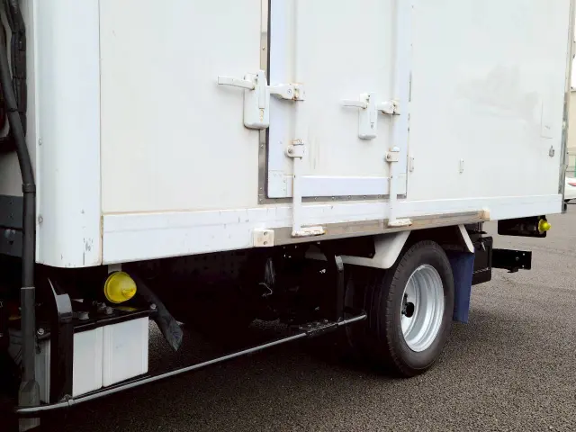 日野 デュトロ 2RG-XZC605M(2WD)の写真18