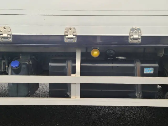 いすゞ フォワード 2RG-FRR90T2(2WD)の写真25