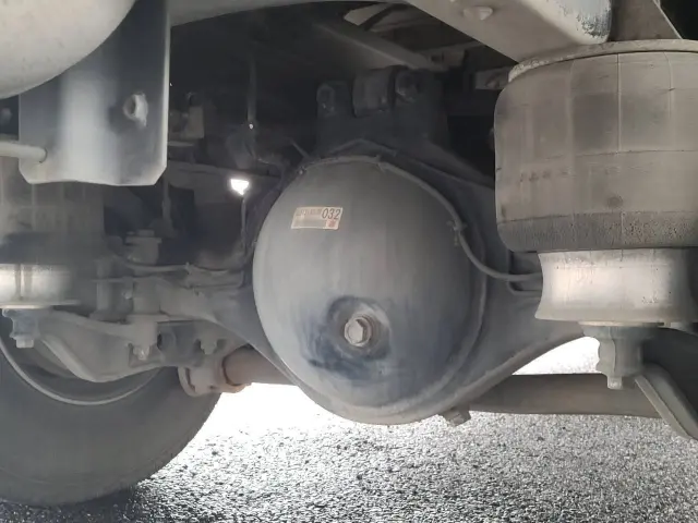 いすゞ フォワード 2RG-FRR90T2(2WD)の写真34