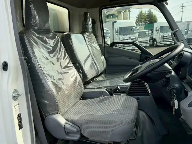 日野 デュトロ TKG-XZU710M(2WD)の写真45