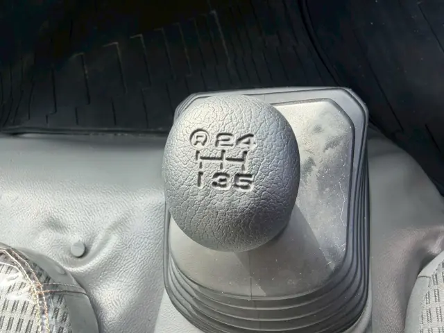 日野 デュトロ TKG-XZU710M(2WD)の写真48