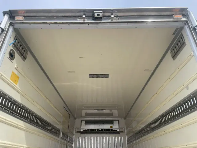 いすゞ エルフ TKG-NMR85AN(2WD)の写真12