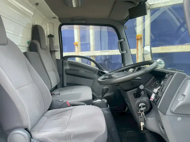 いすゞ エルフ TKG-NMR85AN(2WD)の写真29