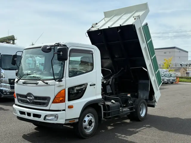 日野 レンジャー TKG-FC9JCAP(2WD)の写真1