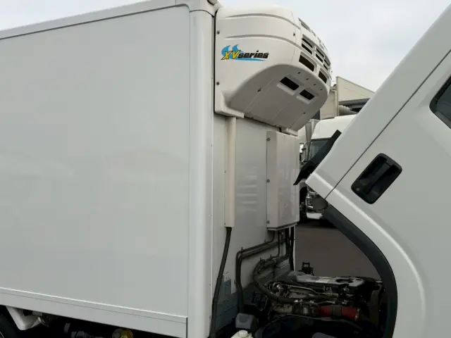 いすゞ エルフ TKG-NMR85AN(2WD)の写真21