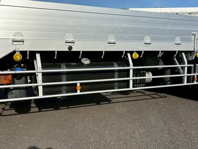 日野 プロフィア 2DG-FW1AHC(8x4)の写真14