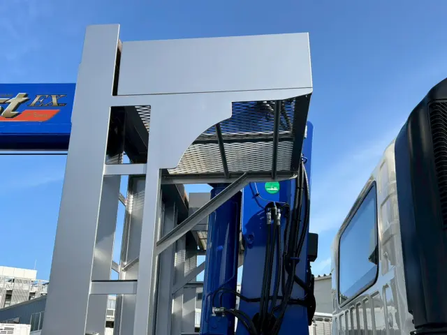 日野 プロフィア 2DG-FW1AHC(8x4)の写真20