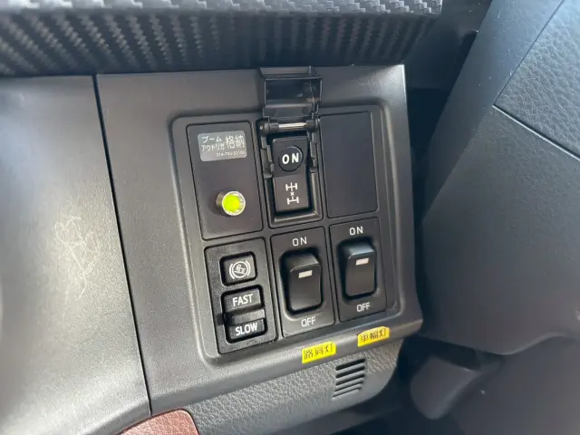 日野 プロフィア 2DG-FW1AHC(8x4)の写真49