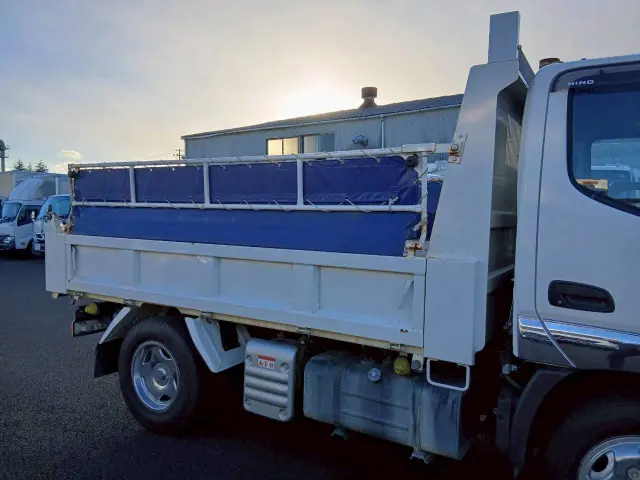 日野 デュトロ 2RG-XZU600T(2WD)の写真9