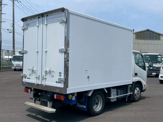日野 デュトロ 2RG-XZC605M(2WD)の写真4