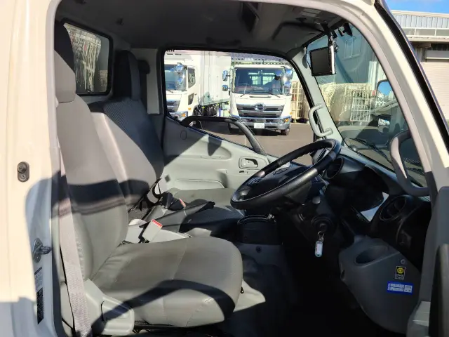日野 デュトロ 2RG-XZU605M(2WD)の写真44