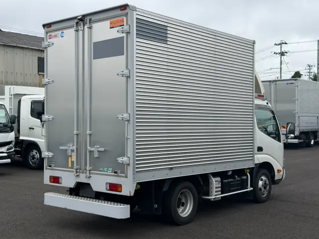 日野 デュトロ 2RG-XZU605M(2WD)の写真4