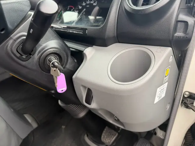 日野 デュトロ 2RG-XZU605M(2WD)の写真47