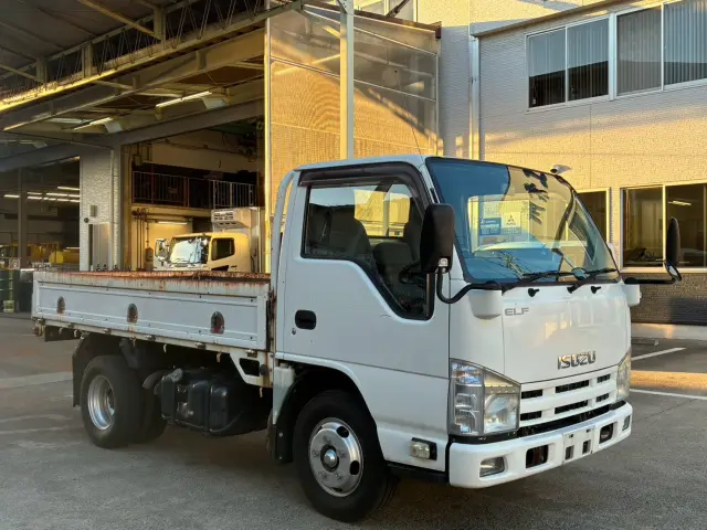 いすゞ エルフ TKG-NJR85A(2WD)の写真3