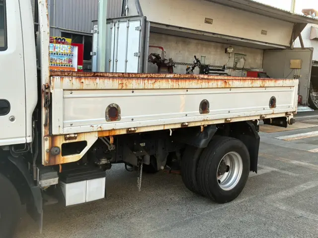 いすゞ エルフ TKG-NJR85A(2WD)の写真8
