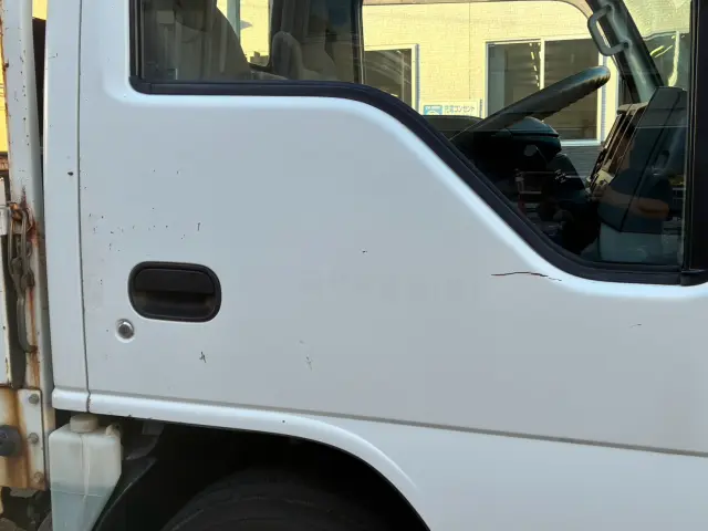 いすゞ エルフ TKG-NJR85A(2WD)の写真9
