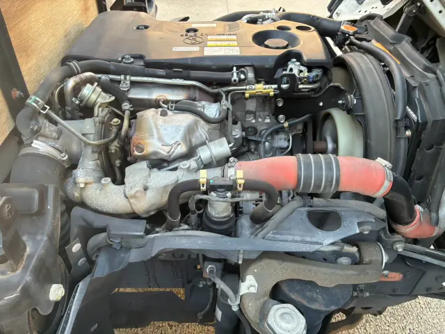 いすゞ エルフ TKG-NJR85A(2WD)の写真27