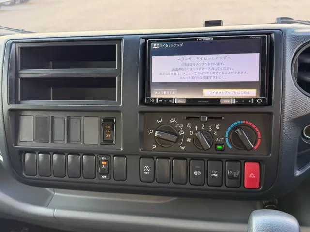 日野 デュトロ TPG-XZU710M(2WD)の写真44