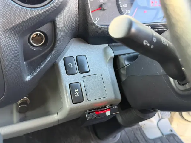日野 デュトロ TPG-XZU710M(2WD)の写真46