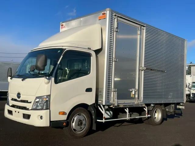 日野 デュトロ 2RG-XZU710M(2WD)の写真1