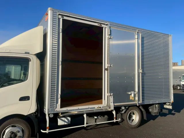 日野 デュトロ 2RG-XZU710M(2WD)の写真8