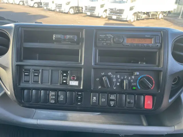 日野 デュトロ 2RG-XZU710M(2WD)の写真40