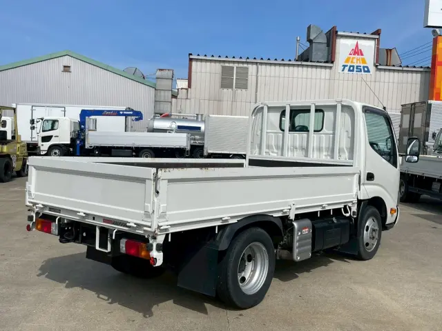 日野 デュトロ 2RG-XZU605M(2WD)の写真4