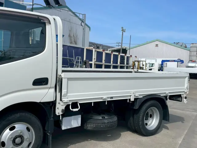 日野 デュトロ 2RG-XZU605M(2WD)の写真7