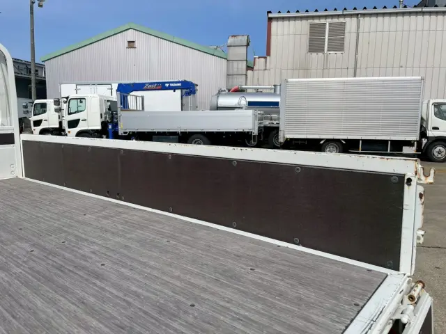 日野 デュトロ 2RG-XZU605M(2WD)の写真15