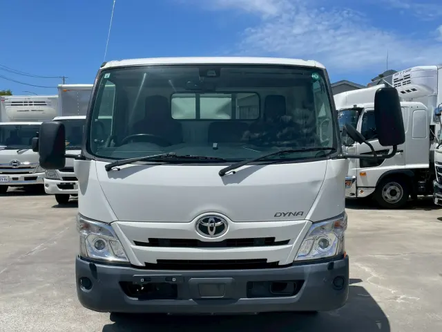 トヨタ ダイナ 2RG-XZU710(2WD)の写真2