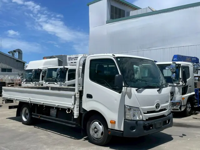 トヨタ ダイナ 2RG-XZU710(2WD)の写真3