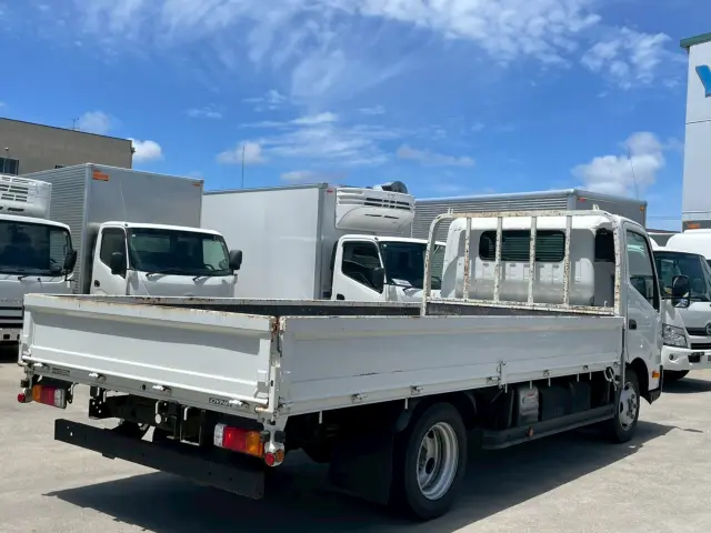 トヨタ ダイナ 2RG-XZU710(2WD)の写真4