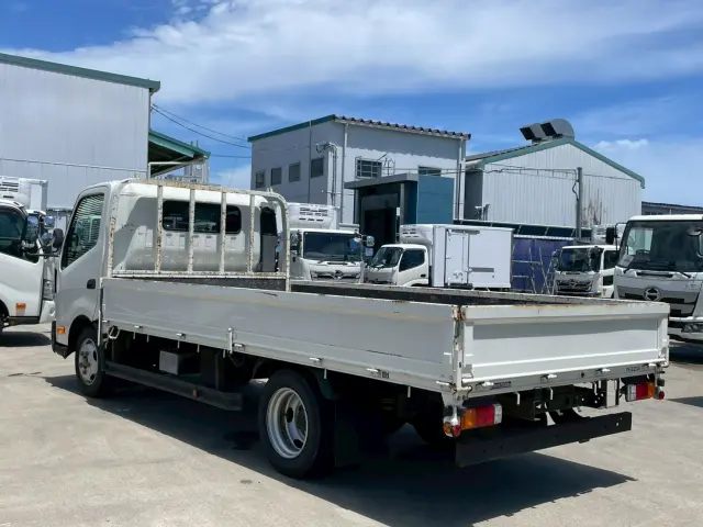 トヨタ ダイナ 2RG-XZU710(2WD)の写真6