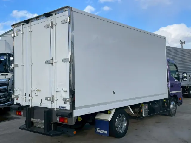 日野 デュトロ 2RG-XZU710M(2WD)の写真4