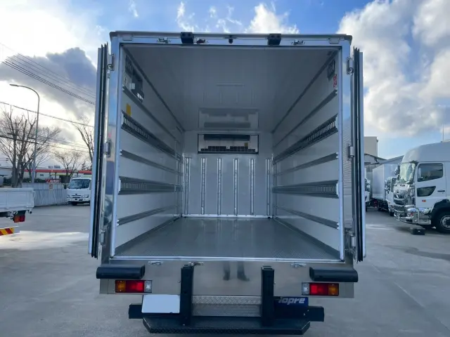 日野 デュトロ 2RG-XZU710M(2WD)の写真13