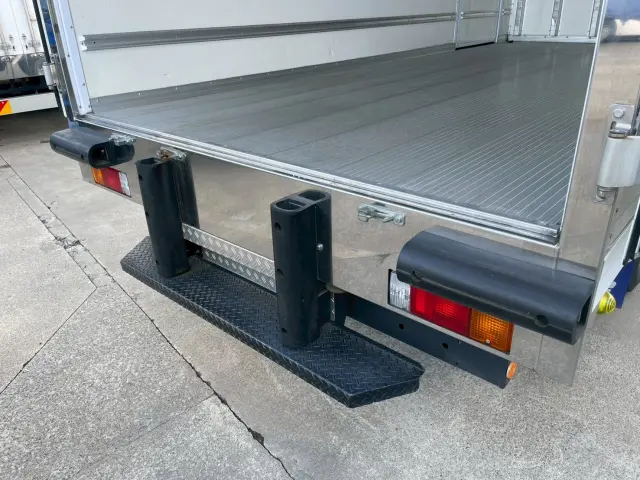 日野 デュトロ 2RG-XZU710M(2WD)の写真14