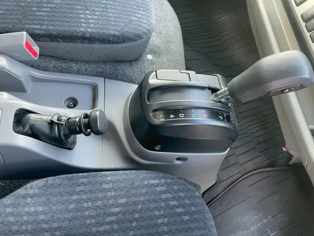 日野 デュトロ 2RG-XZU710M(2WD)の写真33