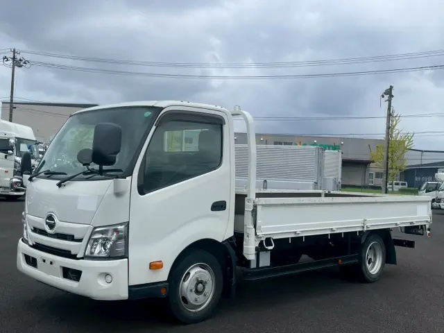 日野 デュトロ 2RG-XZU710M(2WD)の写真1