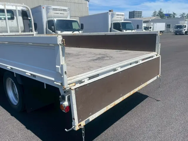 日野 デュトロ 2RG-XZU710M(2WD)の写真15