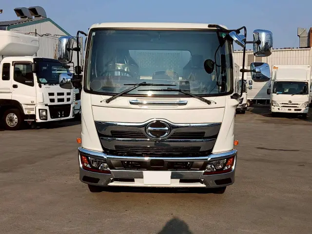 日野 レンジャー 2KG-FC2ABA(2WD)の写真2