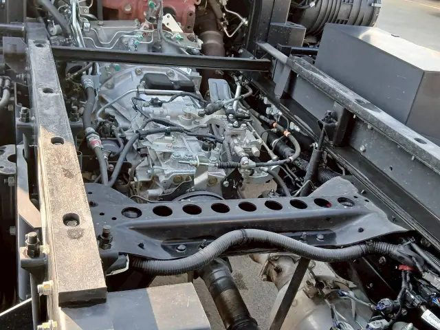 日野 レンジャー 2KG-FC2ABA(2WD)の写真16