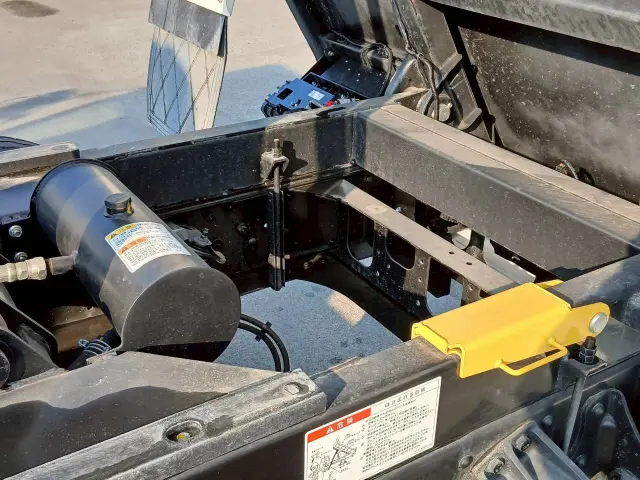 日野 レンジャー 2KG-FC2ABA(2WD)の写真17