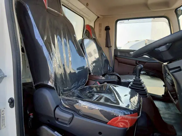 日野 レンジャー 2KG-FC2ABA(2WD)の写真29