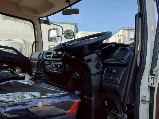 日野 レンジャー 2KG-FC2ABA(2WD)の写真30