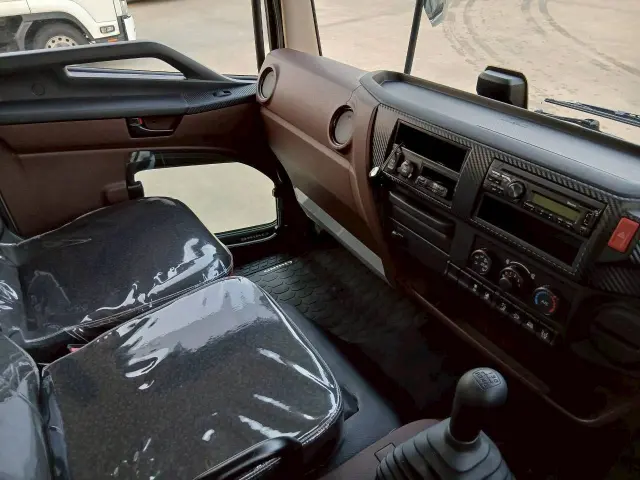 日野 レンジャー 2KG-FC2ABA(2WD)の写真31