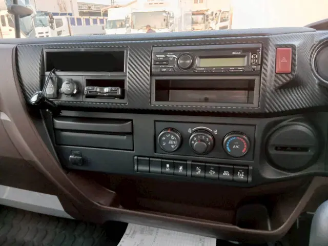 日野 レンジャー 2KG-FC2ABA(2WD)の写真34