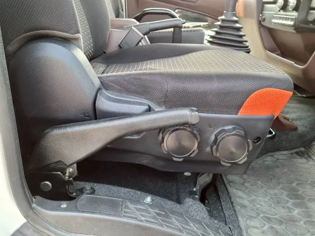 日野 レンジャー 2PG-FD2ABA(2WD)の写真45